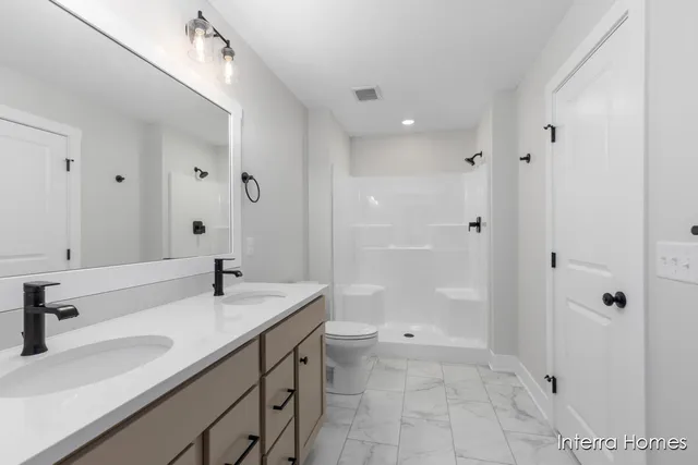 $499,900 | 5961 Valley Point Drive Southeast, Caledonia, MI 49316