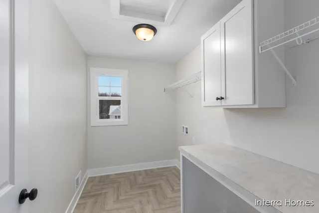 $499,900 | 5961 Valley Point Drive Southeast, Caledonia, MI 49316