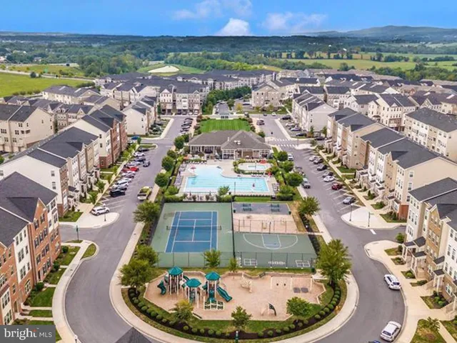 $2,680 | 5975 Krantz Drive, Frederick, MD 21703