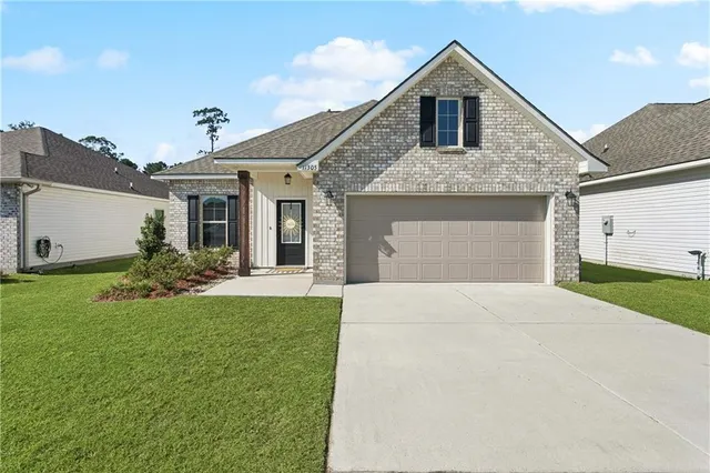 $282,000 | 11305 Clover Knoll Drive, Covington, LA 70433