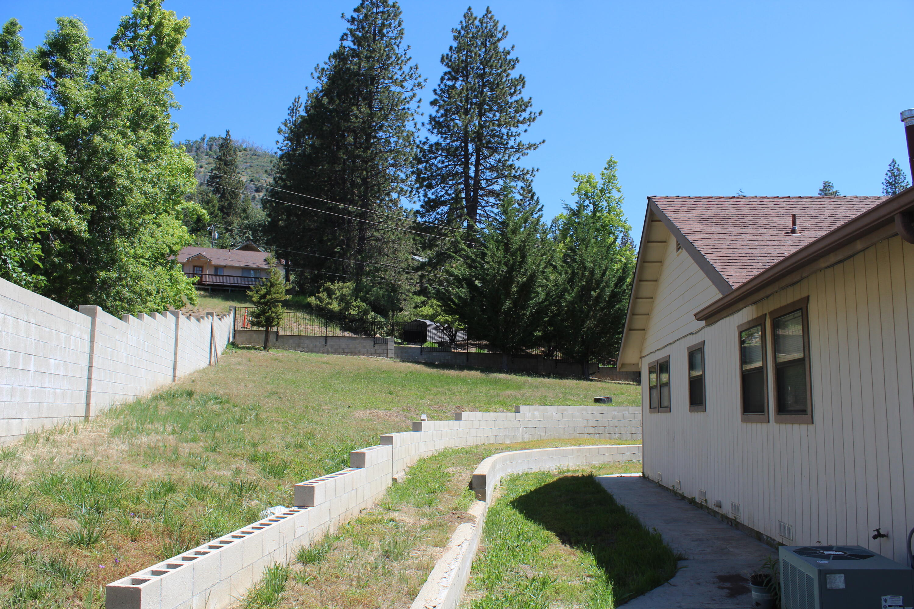265 Pierpoint Drive Springville, CA 93265 - Photo 49 of 49 IMG_9432