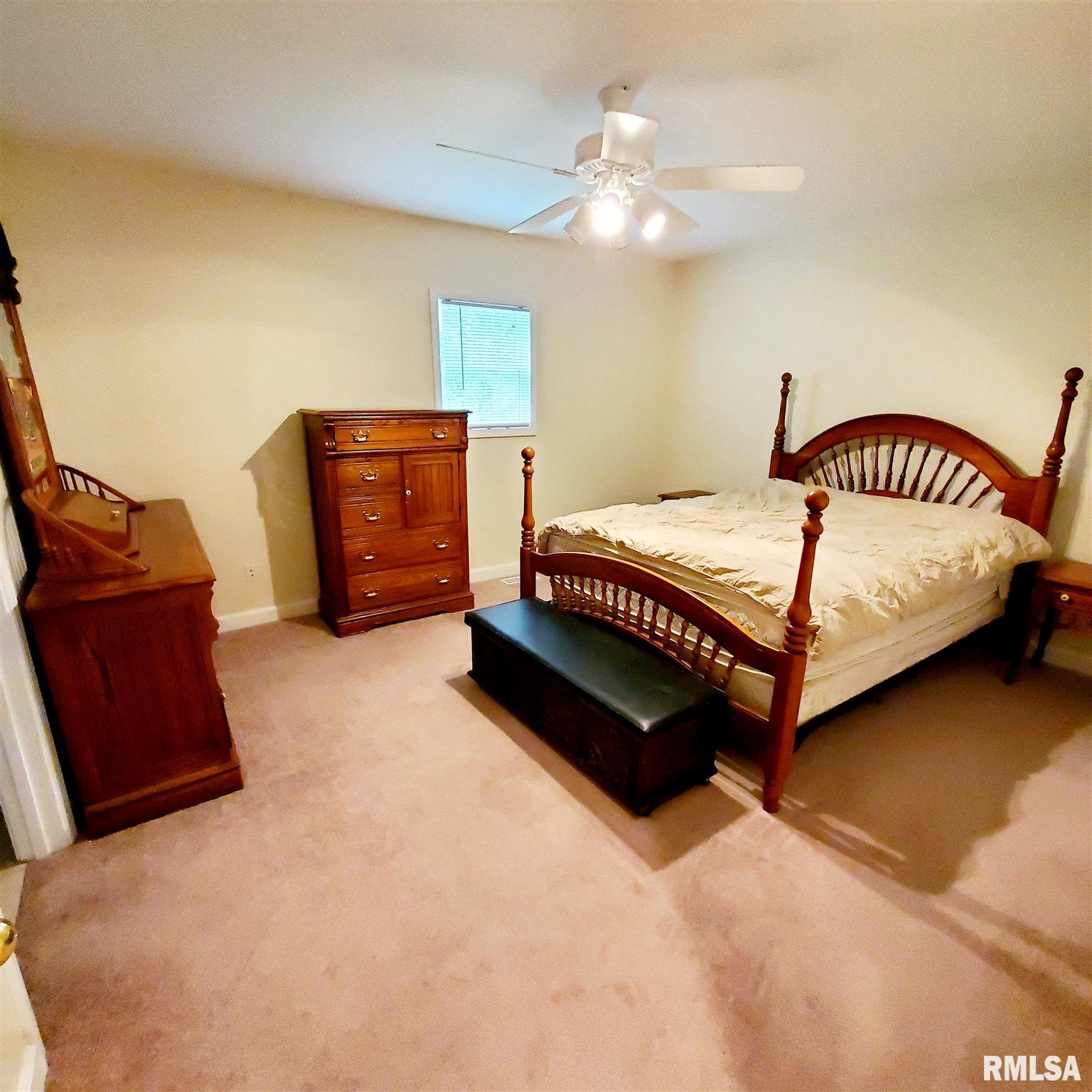 1527 Lakeview Road North Dahinda, IL 61428 - Photo 10 of 21