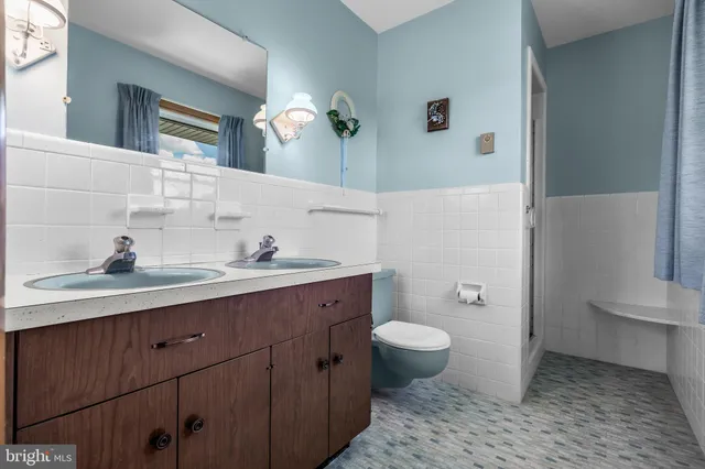 $455,000 | 44 Supawna Road, Pennsville, NJ 08070