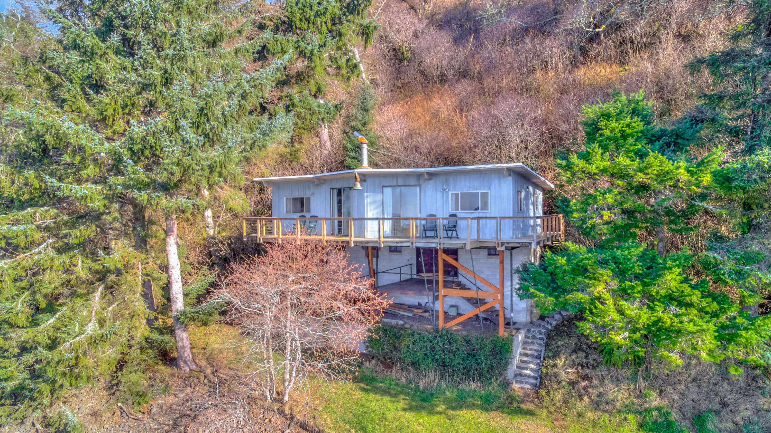 2530 Savage Road Otis, OR 97368 - Photo 4 of 30 Cabin on the river