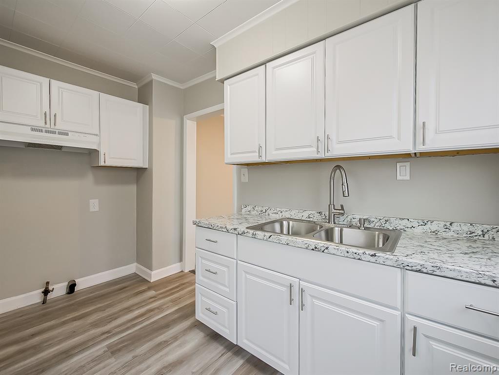 245 South Edith Street Pontiac, MI 48342 - Photo 6 of 30
