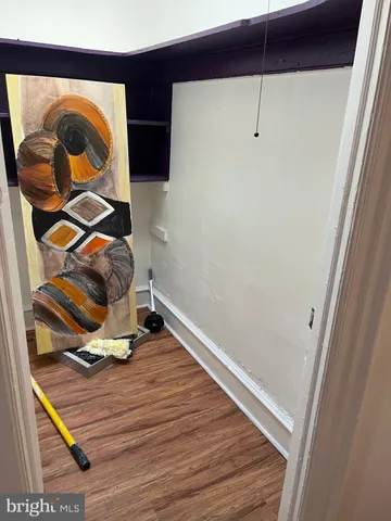 a view of utility room