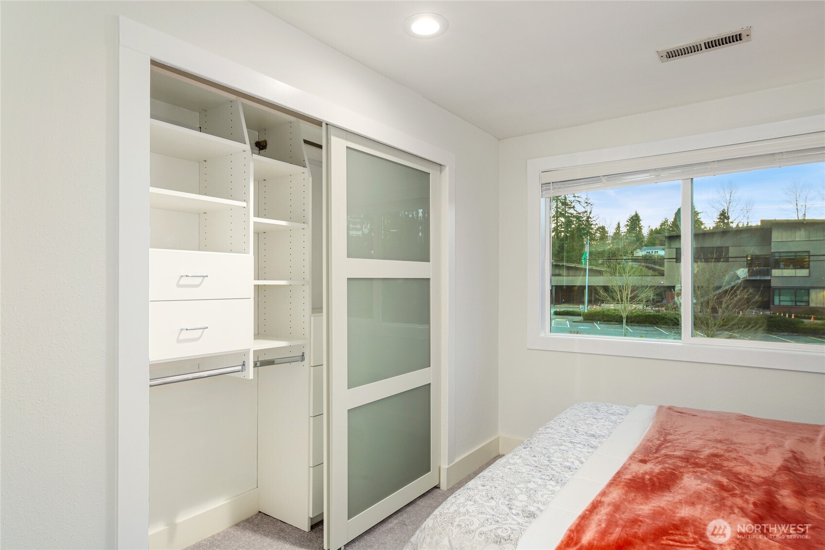 6116 152nd Avenue Northeast Redmond, WA 98052 - Photo 25 of 34 a view of kitchen and utility room