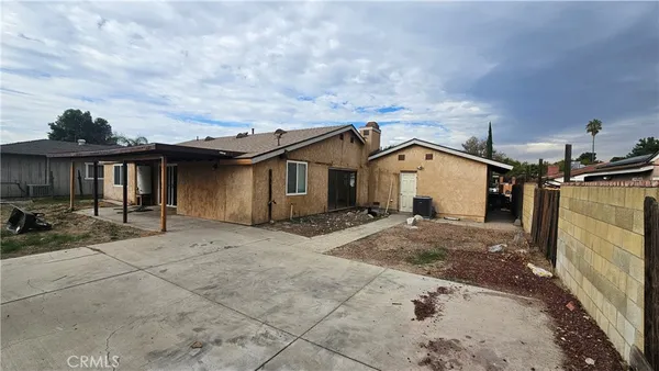 $3,399 | 5683 Wagonwheel Road, San Bernardino, CA 92407