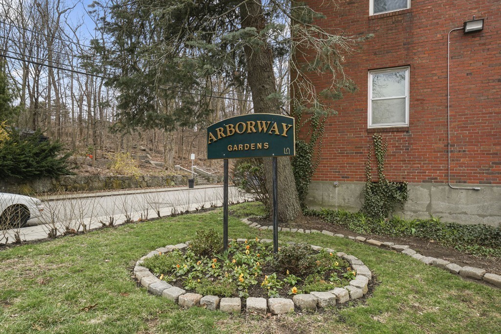 1 Catenaccia Way, Unit 47 Boston, MA 02130 - Photo 5 of 6