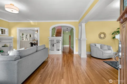 $995,000 | 2816 Cornwall Avenue, Bellingham, WA 98225