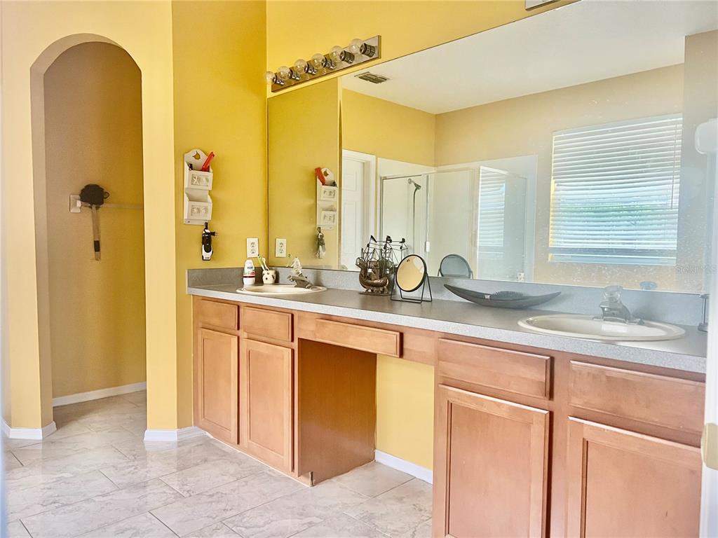 13315 Daffodil Way Astatula, FL 34705 - Photo 18 of 29