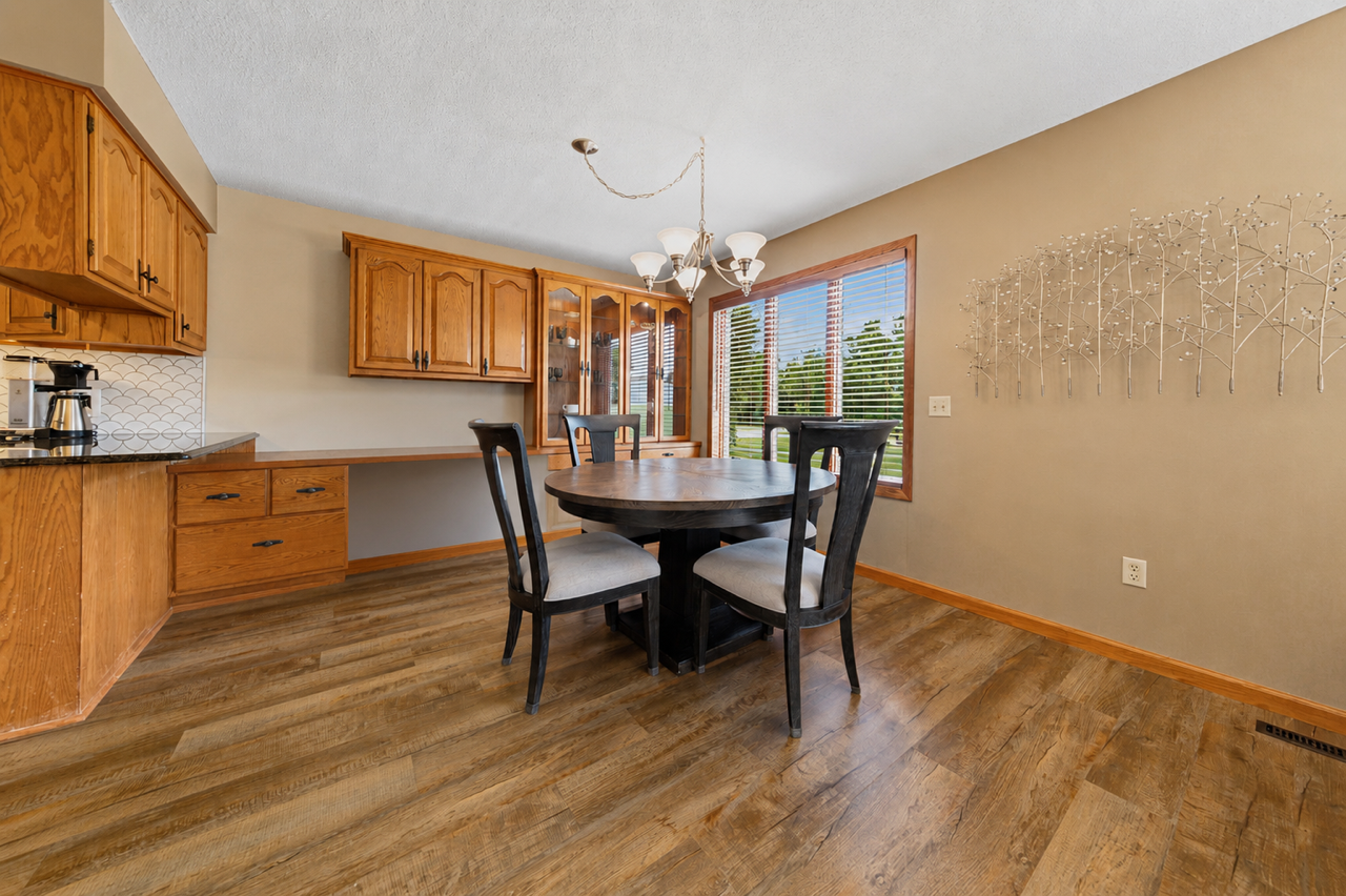 1651 Buckingham Path Faribault, MN 55021 - Photo 4 of 27