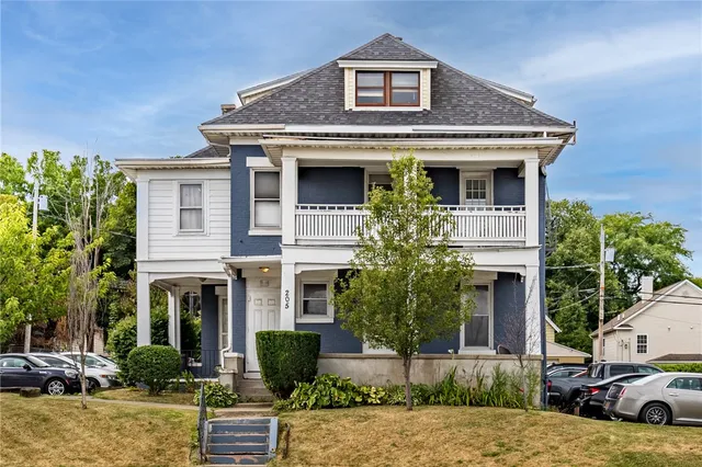 $1,000,000 | 201 Lake Avenue, Rochester, NY 14608