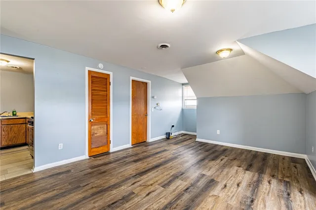 $1,000,000 | 201 Lake Avenue, Rochester, NY 14608