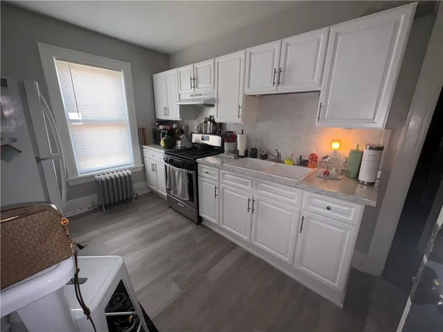 $1,000,000 | 201 Lake Avenue, Rochester, NY 14608