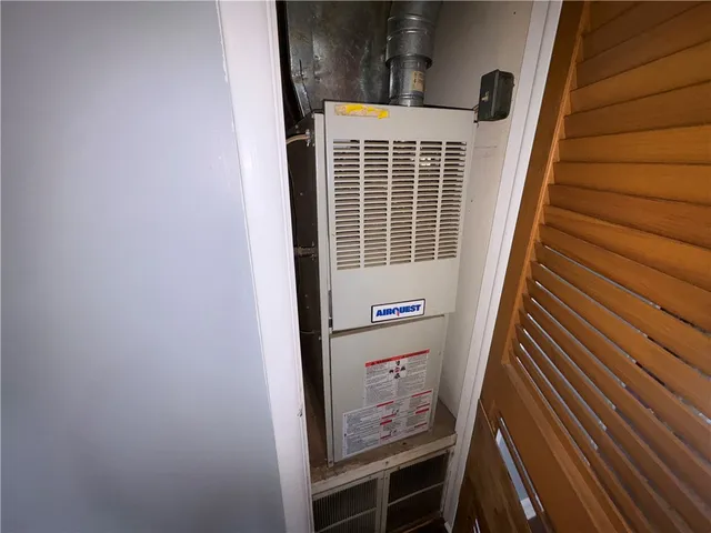 $1,000,000 | 201 Lake Avenue, Rochester, NY 14608