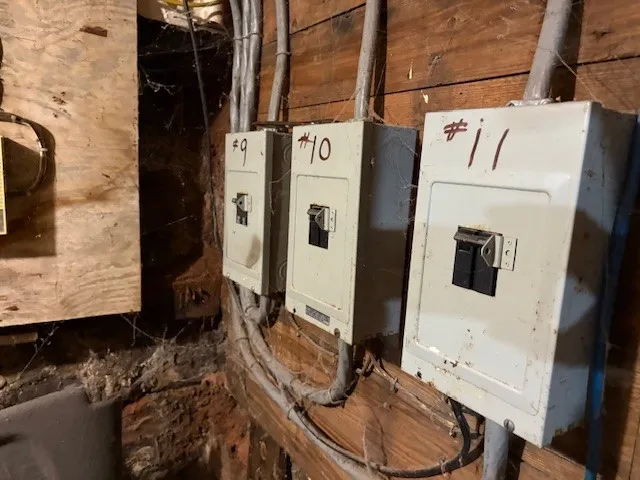 $1,000,000 | 201 Lake Avenue, Rochester, NY 14608