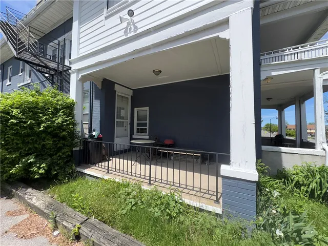 $1,000,000 | 201 Lake Avenue, Rochester, NY 14608