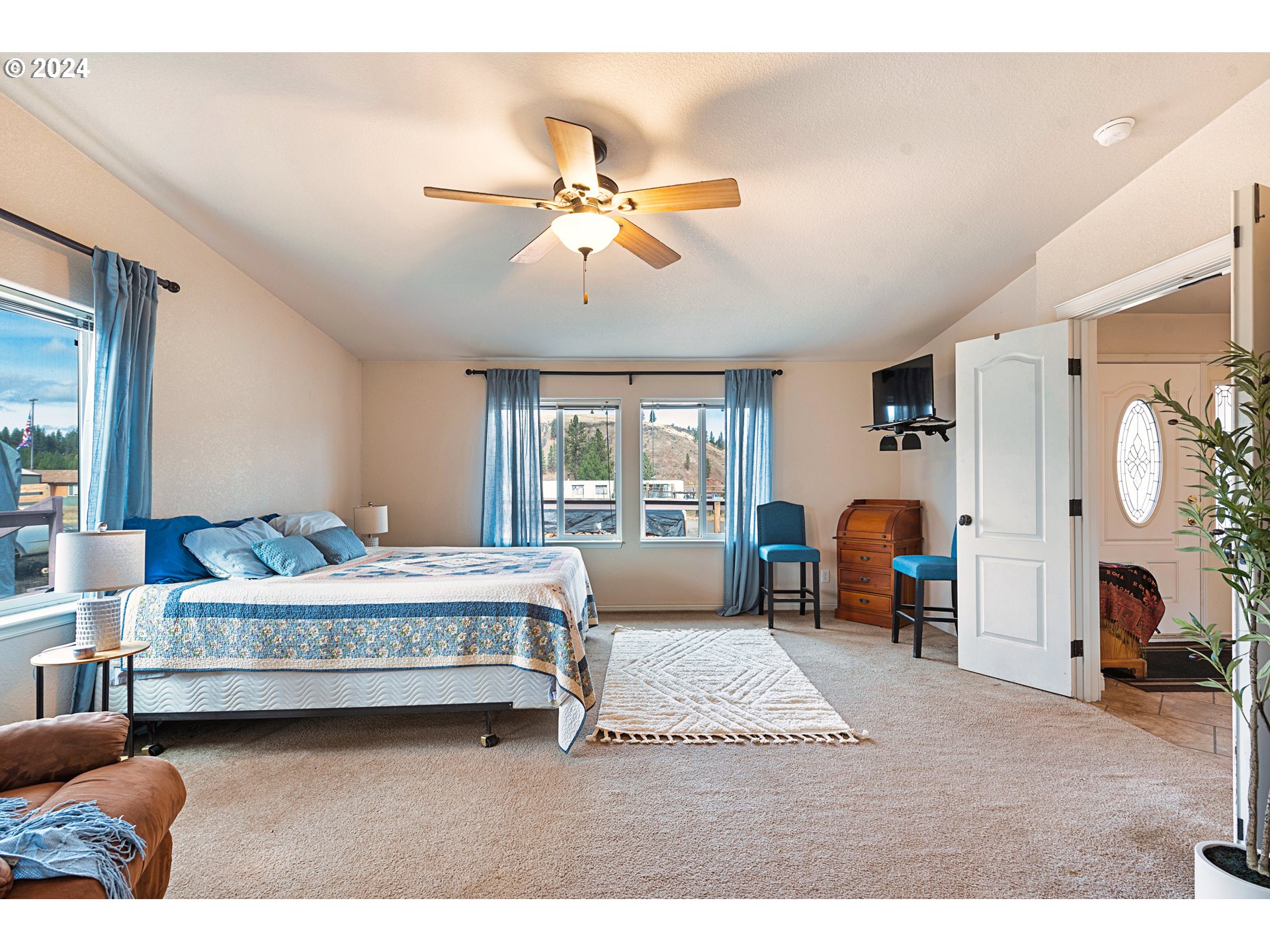 54508 Coombs Loop La Grande, OR 97850 - Photo 13 of 47