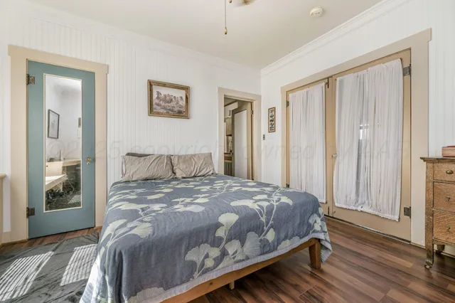 a view of a storage & utility room