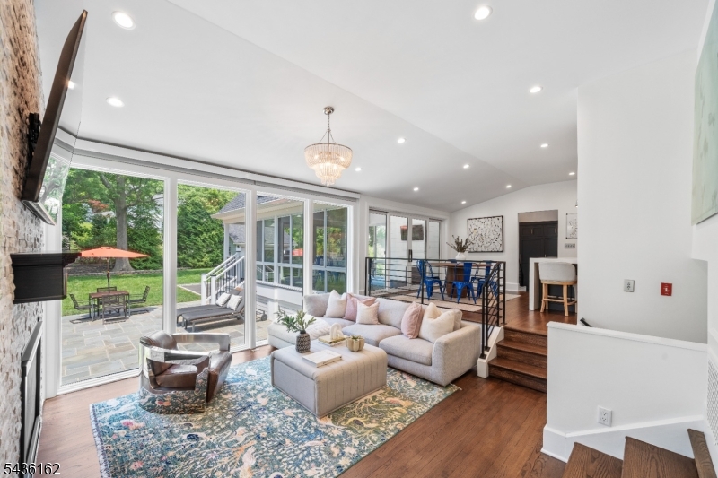48 Edgemont Road Montclair, NJ 07042 - Photo 17 of 50 Gallery Image 17