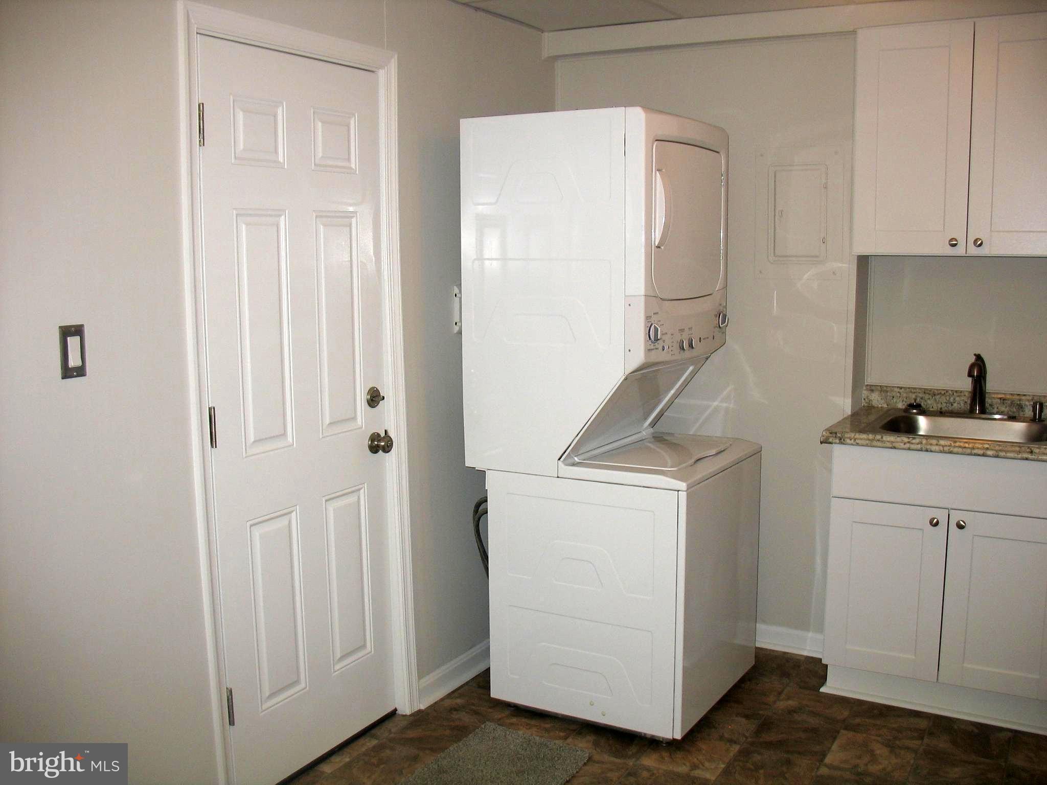 2419 Woodridge Road Baltimore, MD 21219 - Photo 25 of 51 Gallery Image 25