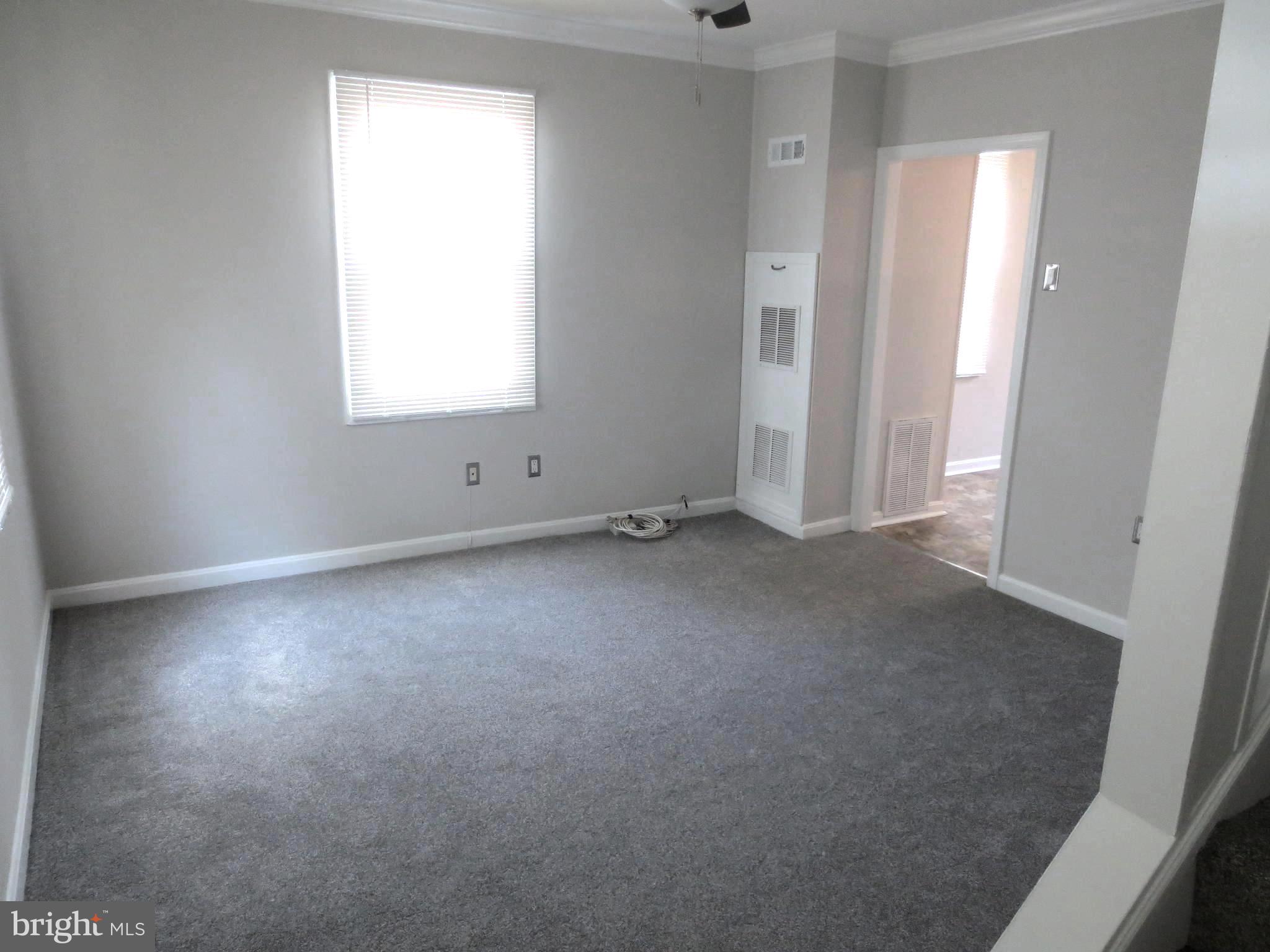 2419 Woodridge Road Baltimore, MD 21219 - Photo 4 of 51 Gallery Image 4