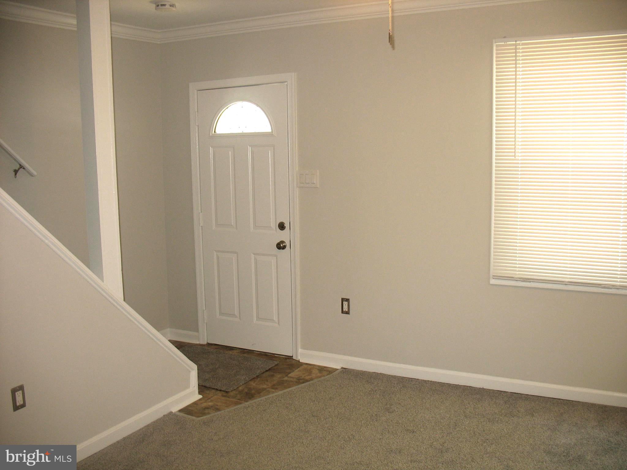 2419 Woodridge Road Baltimore, MD 21219 - Photo 7 of 51 Gallery Image 7