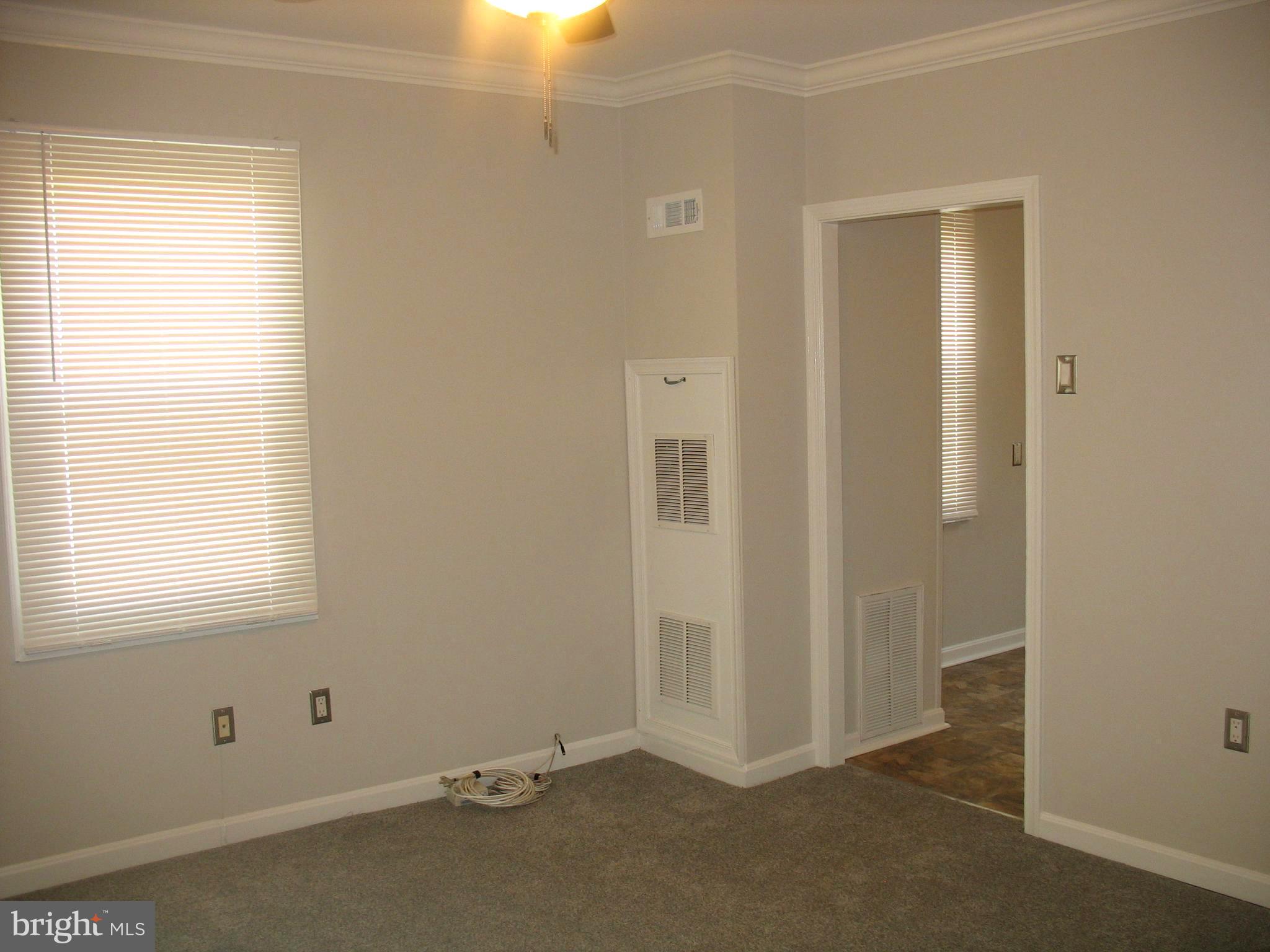 2419 Woodridge Road Baltimore, MD 21219 - Photo 9 of 51 Gallery Image 9