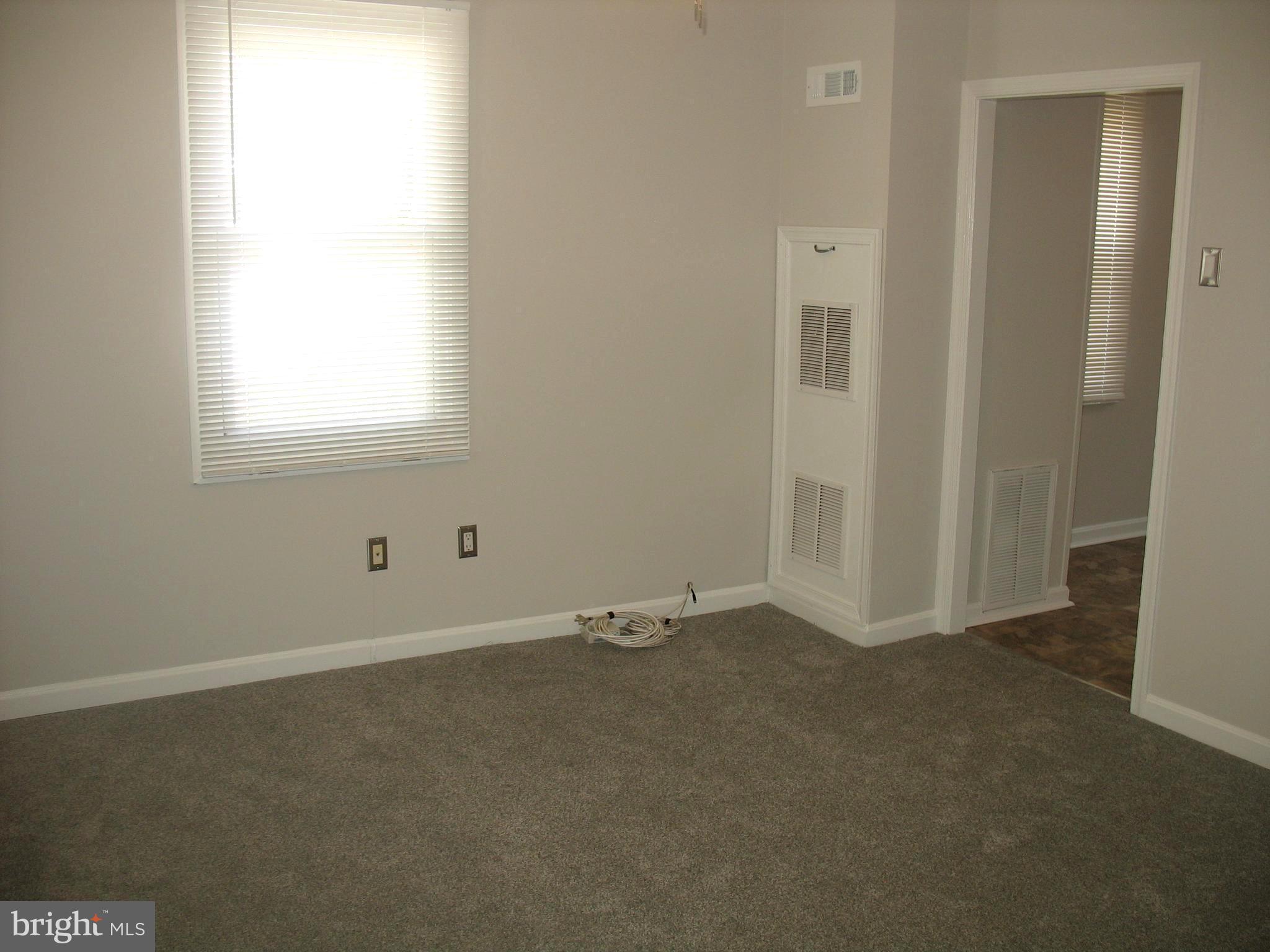 2419 Woodridge Road Baltimore, MD 21219 - Photo 10 of 51 Gallery Image 10