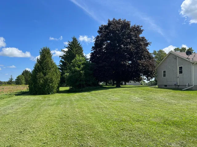 $899,900 | 3817 68th Street, Raymond, WI 53126