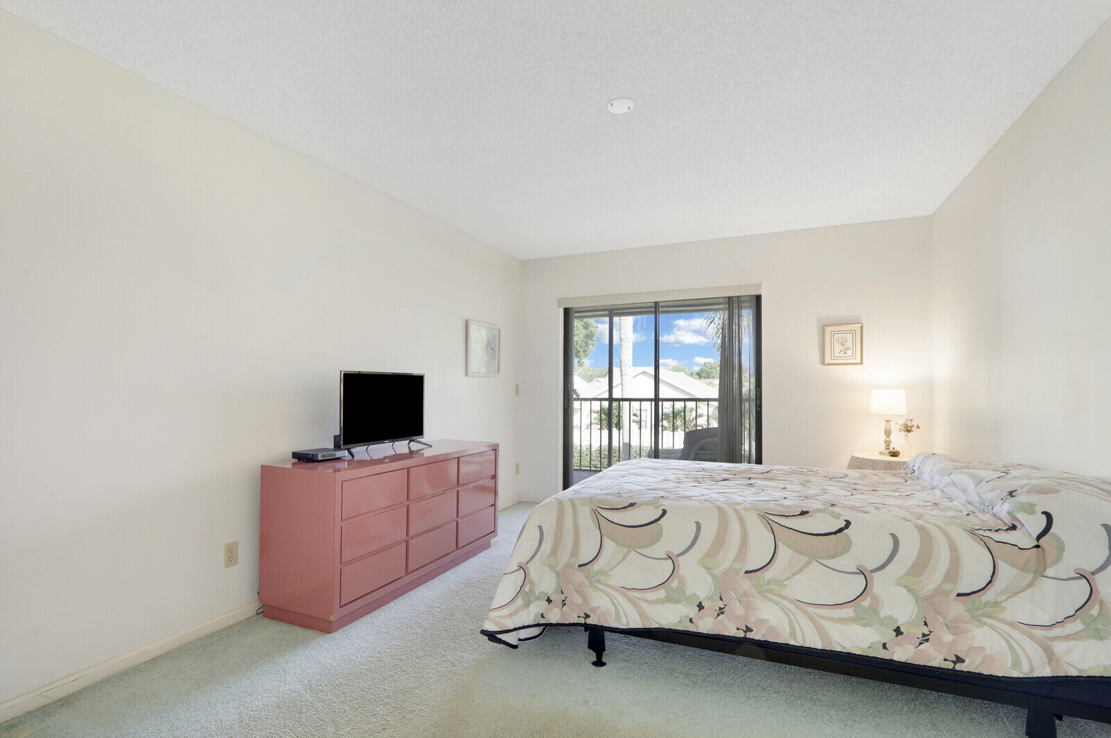 2052 Keystone Drive, Unit B Jupiter, FL 33458 - Photo 18 of 23 15_image_15_mls