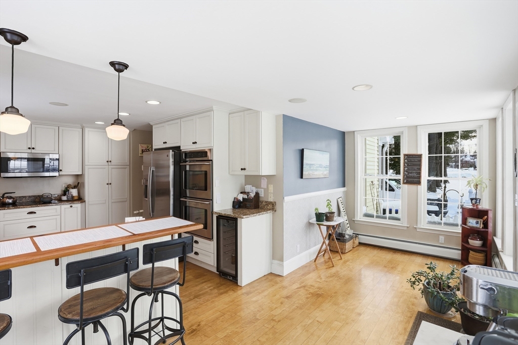 892 Main Street Lancaster, MA 01523 - Photo 17 of 38