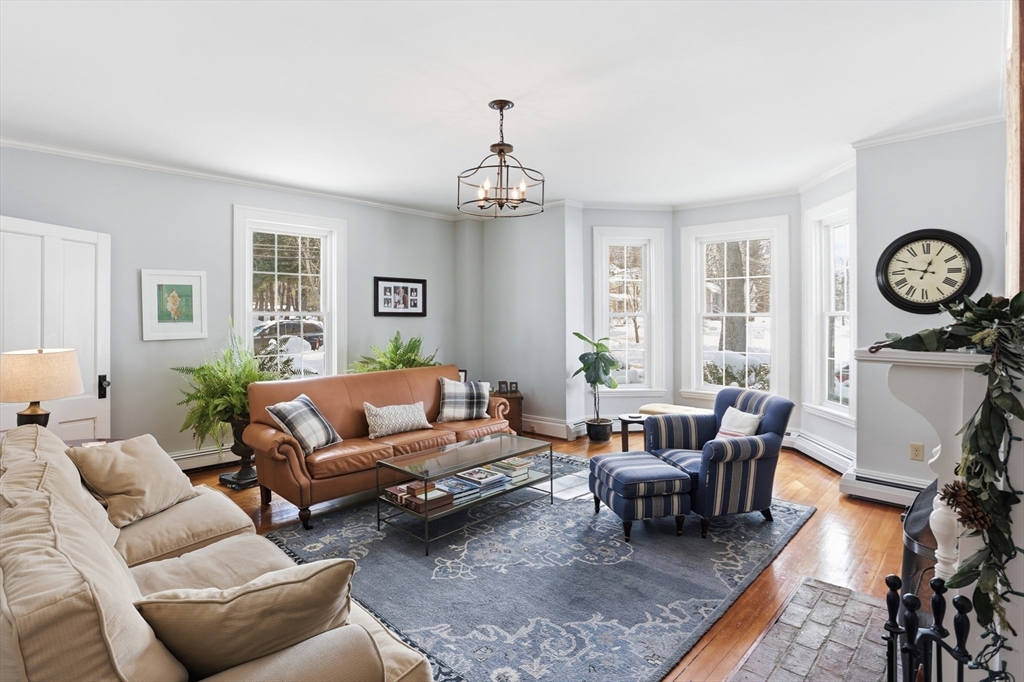 892 Main Street Lancaster, MA 01523 - Photo 19 of 38