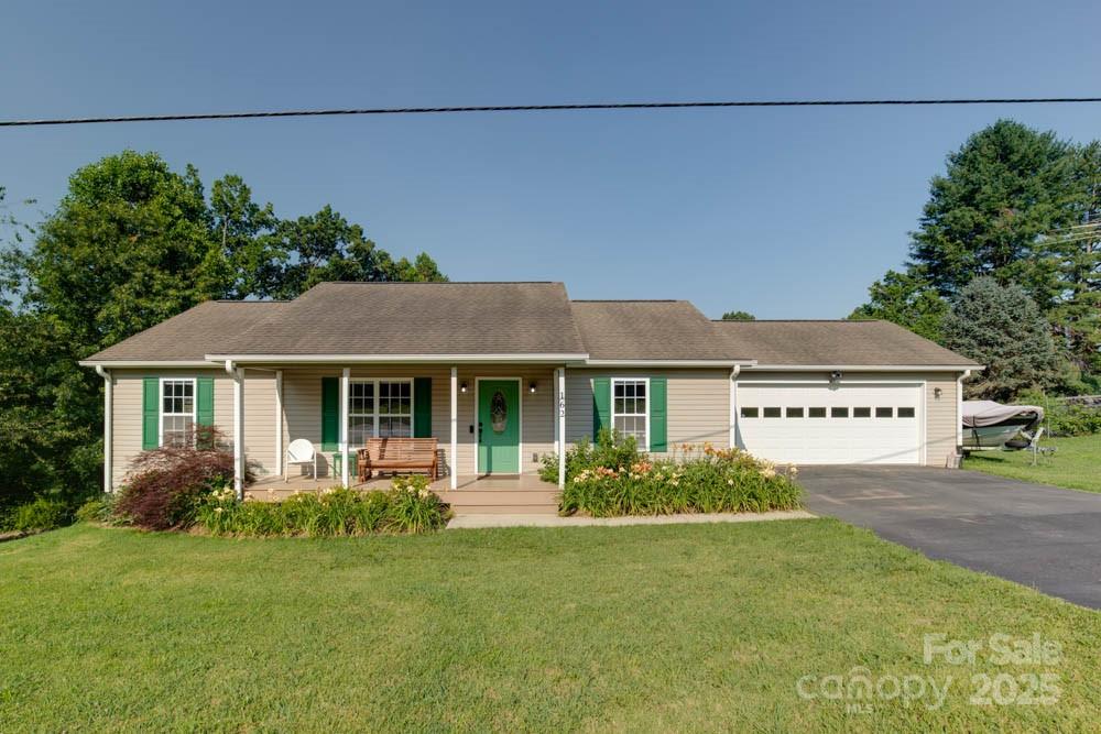 162 Martin Branch Road Leicester, NC 28748 - Photo 3 of 38 Gallery Image 3