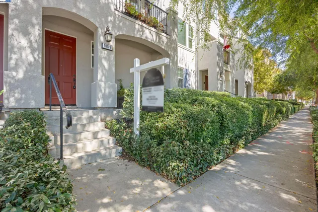 $650,000 | 185 Heligan Lane, Unit 9, Livermore, CA 94551