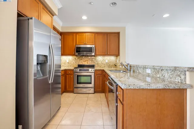 $650,000 | 185 Heligan Lane, Unit 9, Livermore, CA 94551