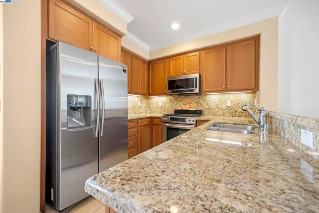 $650,000 | 185 Heligan Lane, Unit 9, Livermore, CA 94551