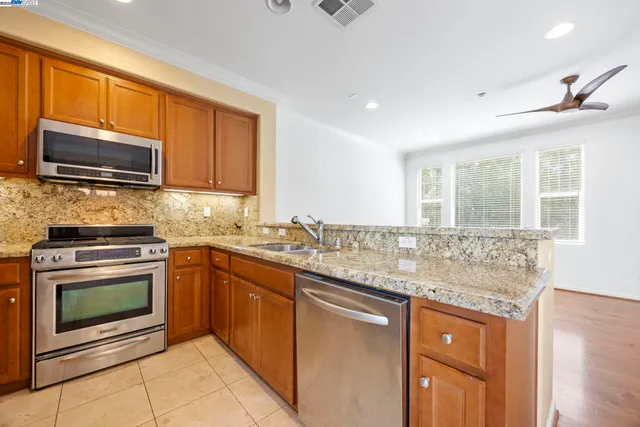 $650,000 | 185 Heligan Lane, Unit 9, Livermore, CA 94551