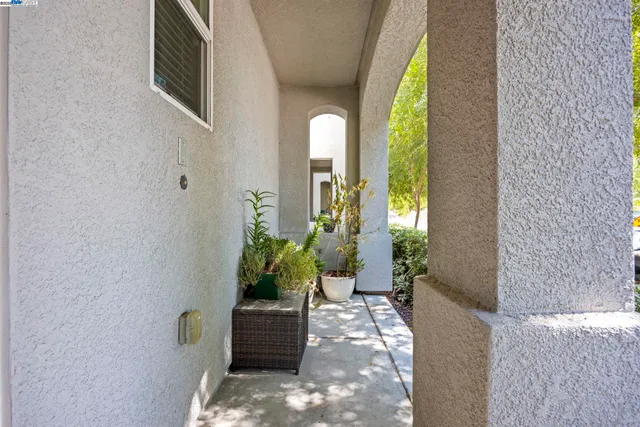 $650,000 | 185 Heligan Lane, Unit 9, Livermore, CA 94551