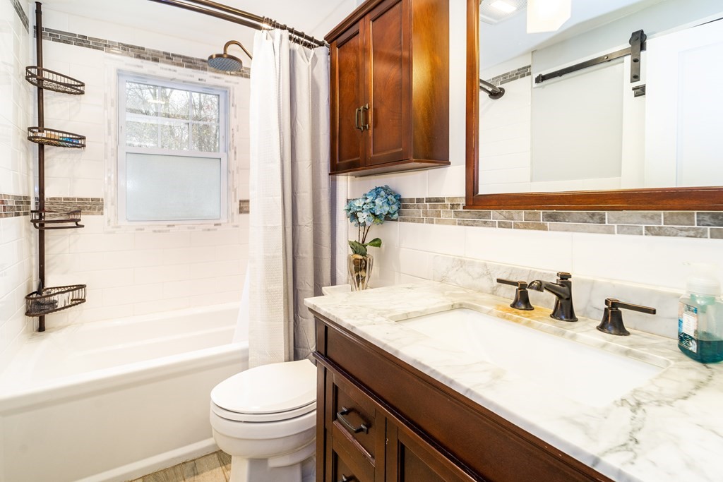 16 Farm Street Bellingham, MA 02019 - Photo 26 of 27 Gallery Image 26