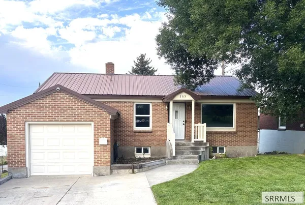 $375,000 | 265 East 1st South, Rexburg, ID 83440