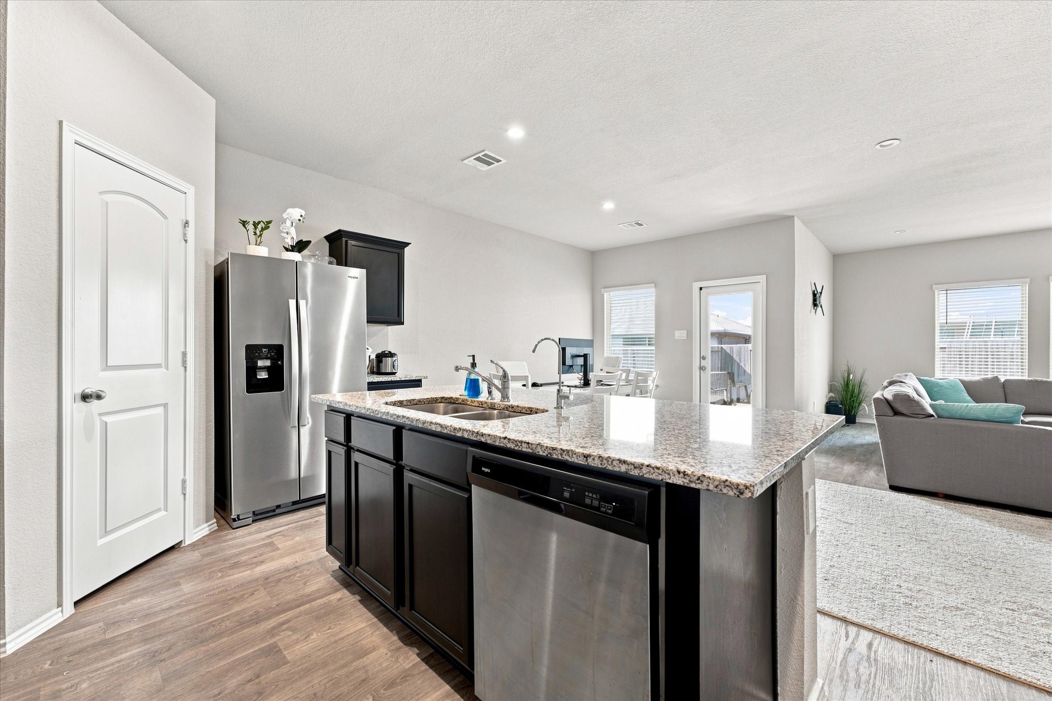15038 Eastern Wood Road Magnolia, TX 77354 - Photo 11 of 49 Gallery Image 11