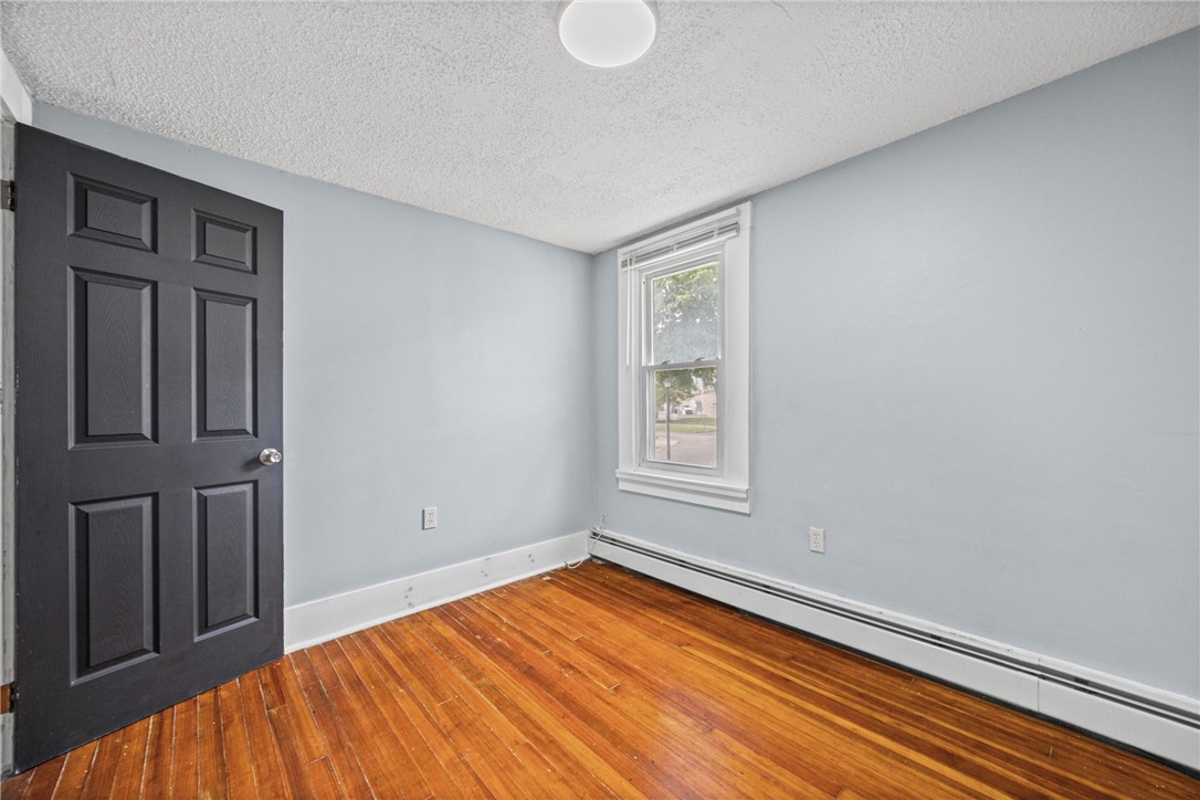 171 Oakland Street Rochester, NY 14620 - Photo 35 of 50