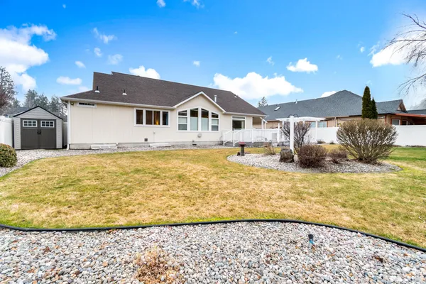 $650,000 | 801 East Huron Drive, Spokane, WA 99208
