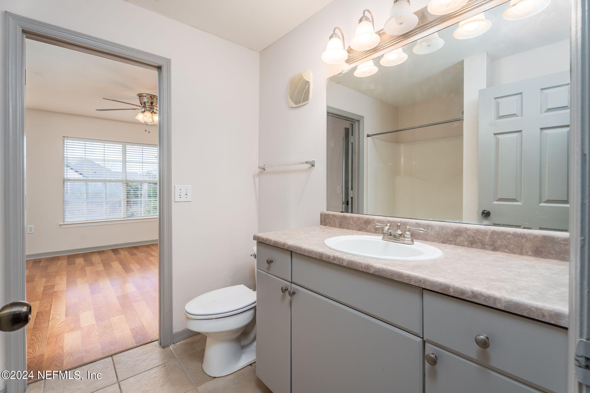 10961 Burnt Mill Road, Unit 436 Jacksonville, FL 32256 - Photo 17 of 18 19-web-or-mls-10961 Burnt Mill Rd Unit 4