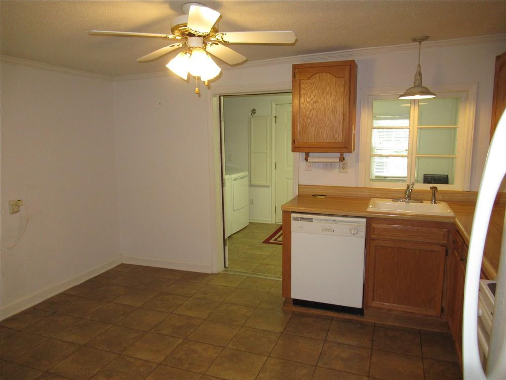 2107 Jimmie Kerr Road Graham, NC 27253 - Photo 10 of 13 Gallery Image 10