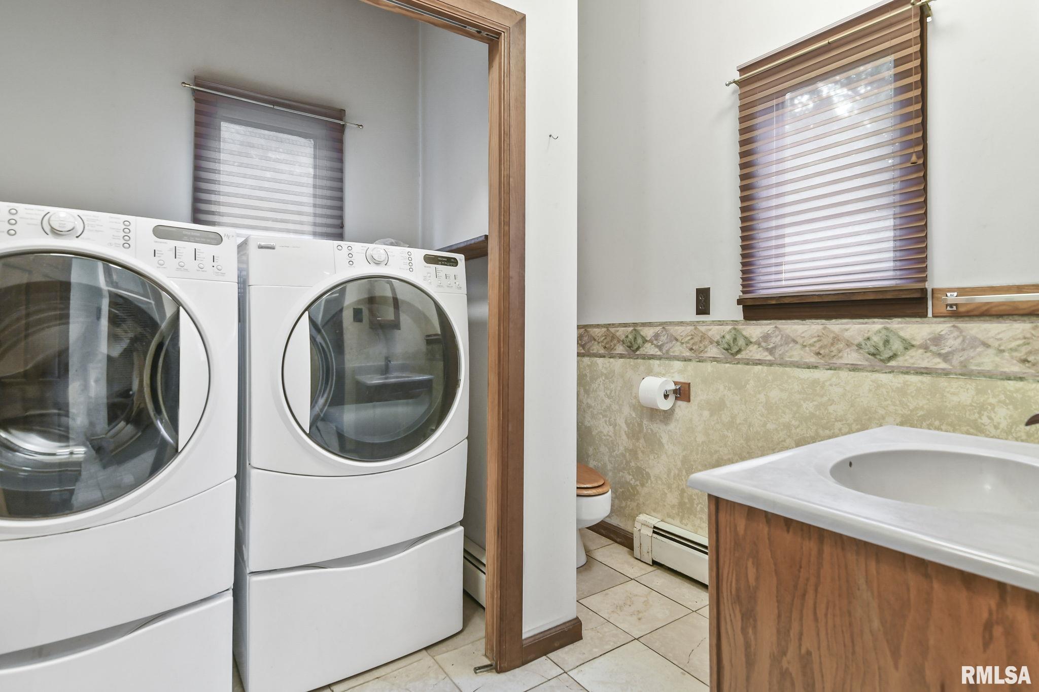 11881 Sherman Road Buffalo, IL 62515 - Photo 15 of 35 Gallery Image 15