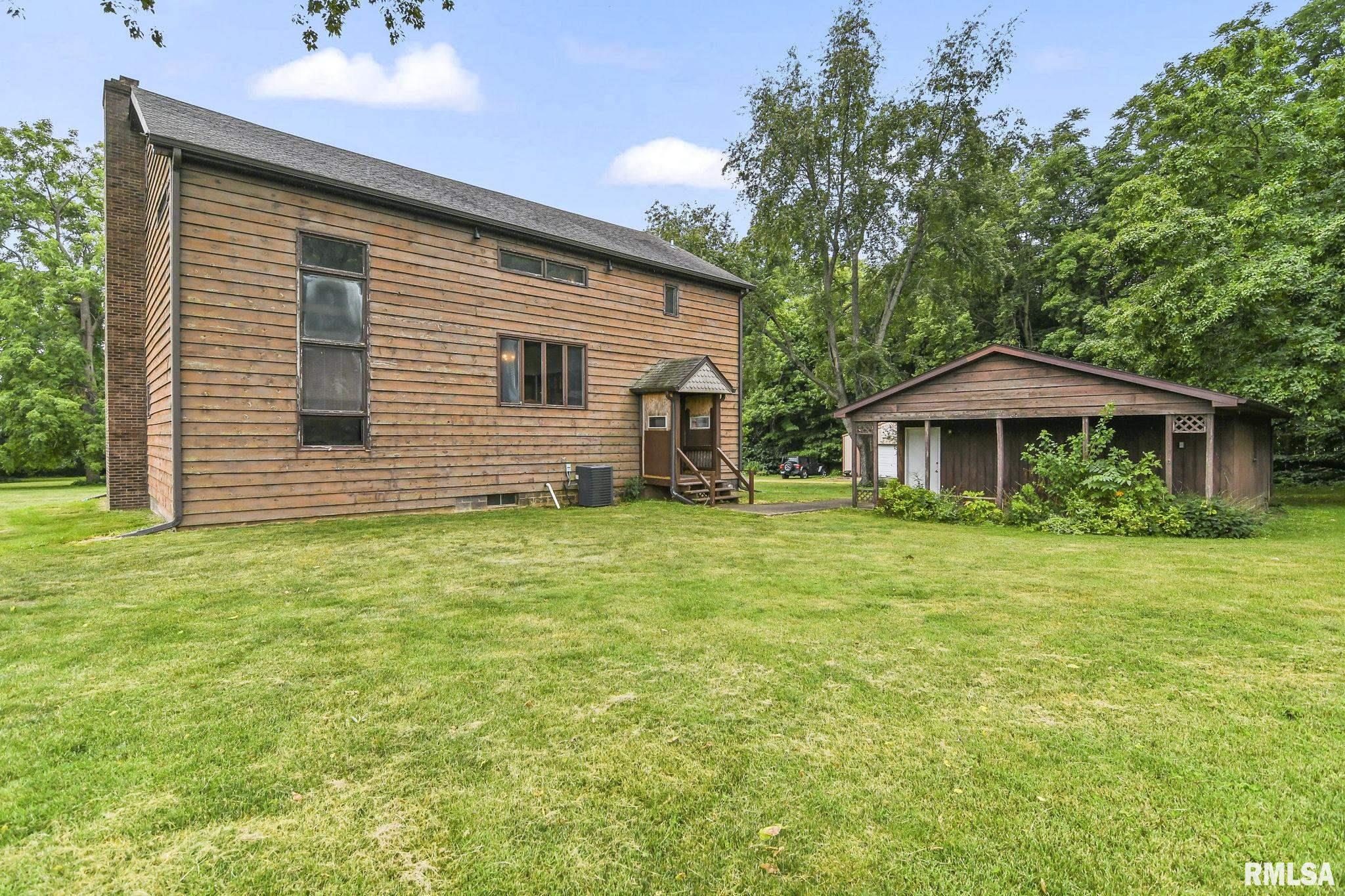 11881 Sherman Road Buffalo, IL 62515 - Photo 27 of 35 Gallery Image 27