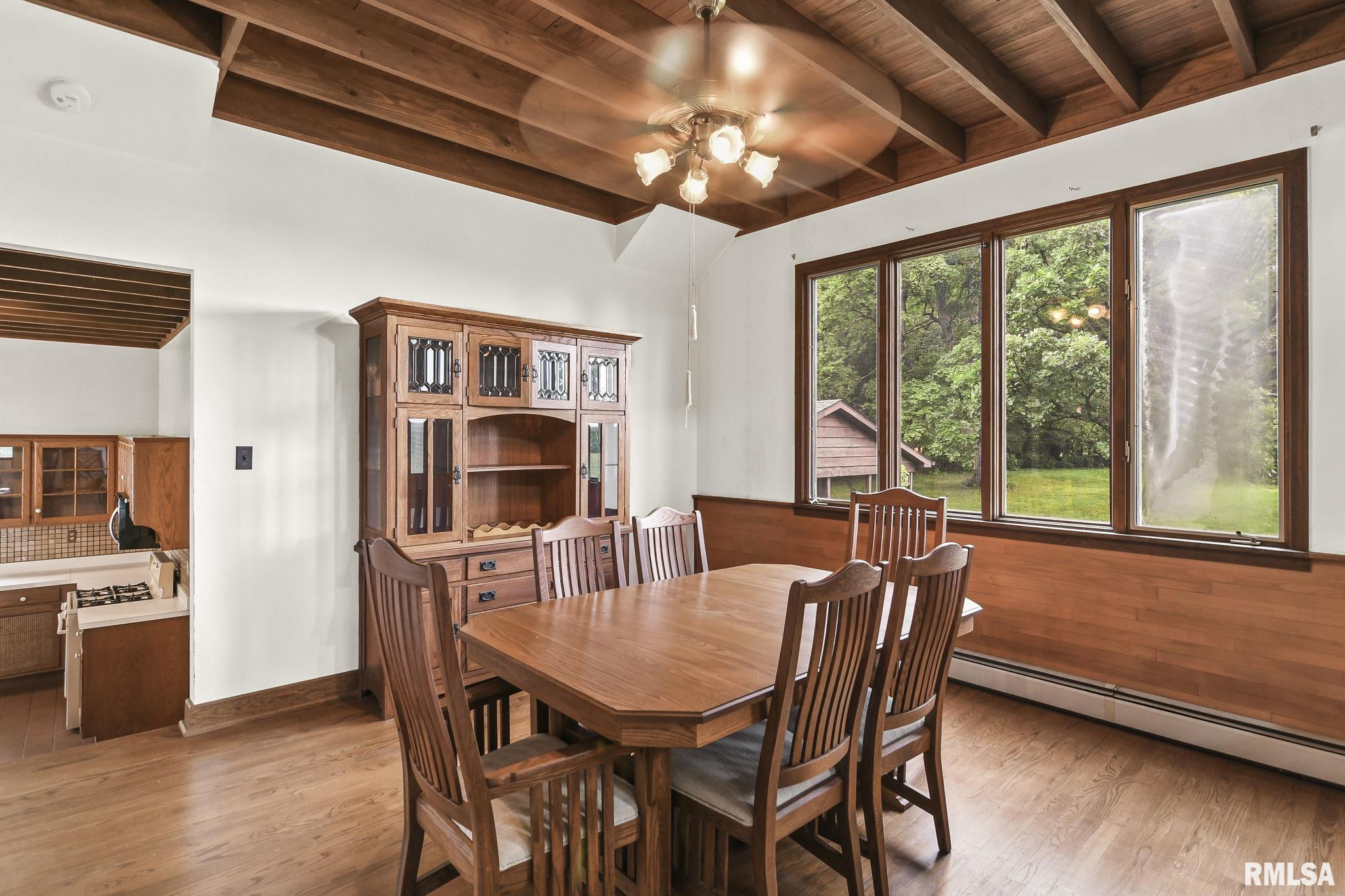 11881 Sherman Road Buffalo, IL 62515 - Photo 10 of 35 Gallery Image 10